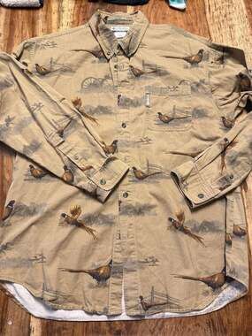 Columbia River Lodge Pheasant Hunting Print Button Down Shirt Size M